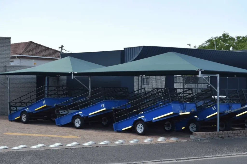 About Trailers and Go